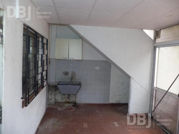 VENTA DE CASA 5 AMBIENTES EN LOMAS DEL MIRADOR