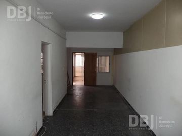 VENTA DE CASA 5 AMBIENTES EN LOMAS DEL MIRADOR