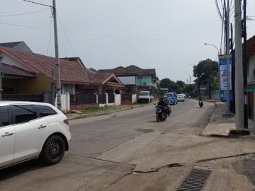 Rumah 2 lantai pinggir jlan akses dekat tol brigif