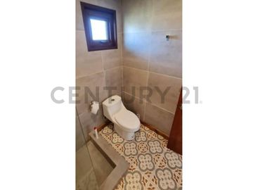 OPORTINIDAD! CONDOMINIO PRIVADO CASA CON VISTA AL LAGO 3D 2B EN PARCELA .
