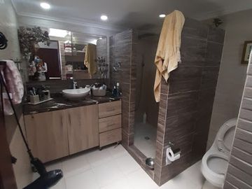 VENTA de CASAS en PEREIRA
