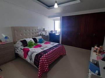 VENTA de CASAS en PEREIRA