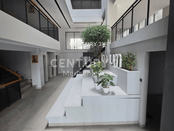 Brand New Commercial Building 5 Lantai Di Cideng