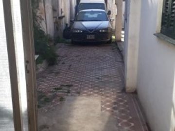 Montiel 2300. Casa multifamiliar. 3 PH en block.