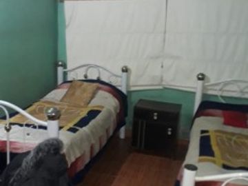Montiel 2300. Casa multifamiliar. 3 PH en block.