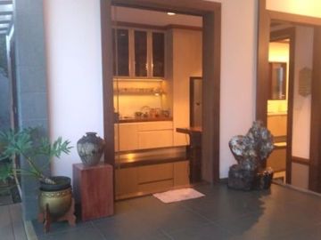 Rumah Nyaman terawat di Hegarmanah Bandung ke Tol Pasteur 13 mnt RUMAH LUX Plus Kolam Renang Lingkungan Exclusive.
