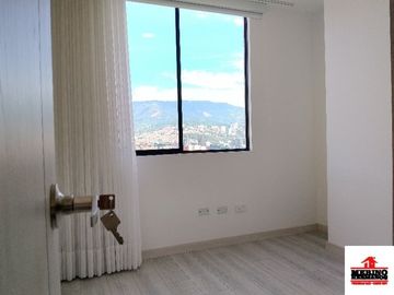 apartamento en arriendo en los colores. Cod A6831