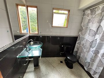 Casa en venta de 4 dormitorios en Curauma