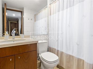 Departamento en venta de 3 dorm. en Vitacura