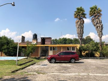HOTEL EN VENTA SAN PEDRO JACUARO, CERCA DE LOS AZUFRES MICHOACÁN