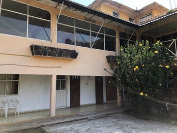HOTEL EN VENTA SAN PEDRO JACUARO, CERCA DE LOS AZUFRES MICHOACÁN