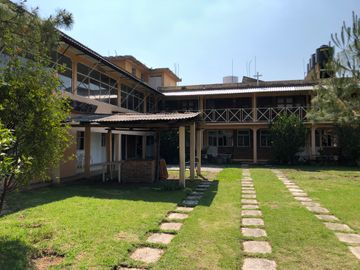 HOTEL EN VENTA SAN PEDRO JACUARO, CERCA DE LOS AZUFRES MICHOACÁN