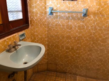 HOTEL EN VENTA SAN PEDRO JACUARO, CERCA DE LOS AZUFRES MICHOACÁN