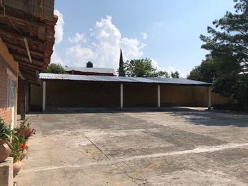 HOTEL EN VENTA SAN PEDRO JACUARO, CERCA DE LOS AZUFRES MICHOACÁN