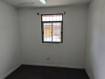 Casa en venta de 6 dorm. en San Bernardo