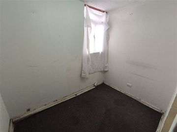 Casa en venta de 6 dorm. en San Bernardo