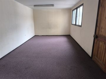 Casa en venta de 6 dorm. en San Bernardo