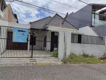 Rumah Manyar Tirtoasri SIAP HUNI Listrik 4400w