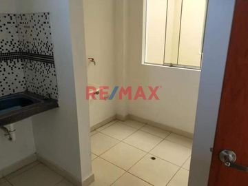 ¿Estás buscando el lugar ideal para vivir? ¡No busques más! Te presento este hermoso departamento en venta en la Urb. Monterrico Etapa II – ¡una oport