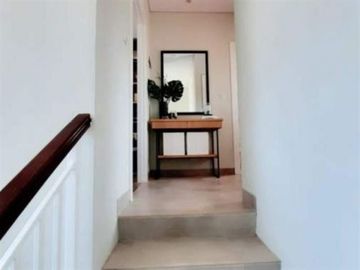 Rumah Baru 2 Lnt, LT 60 m&sup2;, Rp 1.54 Milyar, di Ciputat Timur