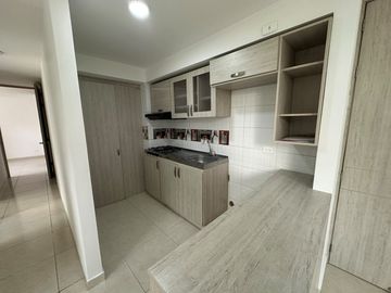 apartamento en arriendo en aguacatal. Cod A9891