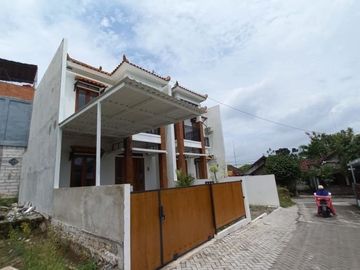 RUMAH ETNIK LANGKA SIAP HUNI DI JOGJA