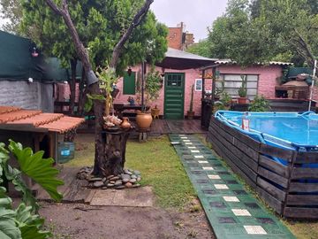 PH en venta de 2 dormitorios c/ cochera en Castelar