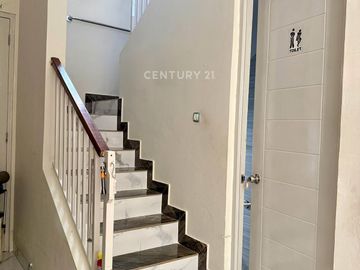 Rumah Bagus Modern Di Cluster Discovery Bintaro 10480