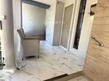 Rumah Bagus Modern Di Cluster Discovery Bintaro 10480