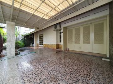 Rumah Siap Huni Rungkut Asri Surabaya