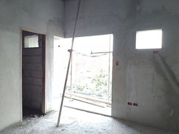 PH1101 Spacious Design Townhouse For Sale In Visayas Avenue