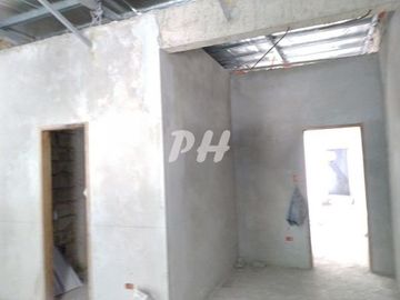 PH1101 Spacious Design Townhouse For Sale In Visayas Avenue