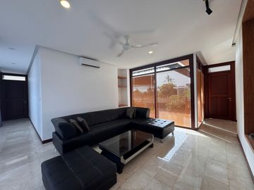 5 Bedroom Villa at Pererenan For Sale & Lease