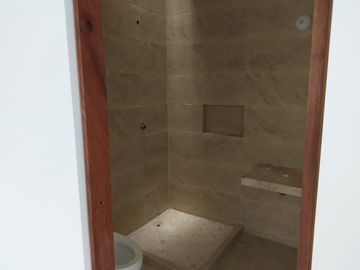 Casa de 3 rec. con alberca en condominio Fracc. Cumbre Tulipanes, Xochitepec, Mor.