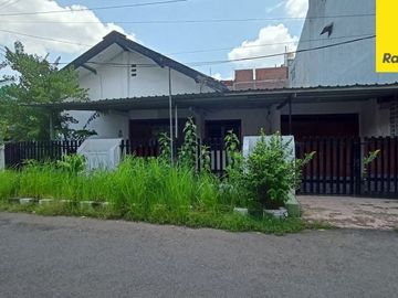 Djual Rumah SHM di Wisma Menanggal, Gayungan, Surabaya