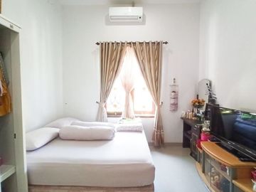 RUMAH SIAP HUNI JALAN LEBAR BONUS AC DI KERTALANGU DENPASAR