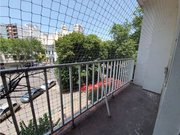 Depto 2 amb (Diagonal Pueyrredon 2900)