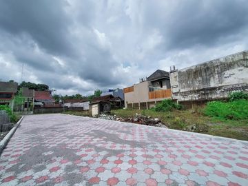Dijual Rumah Dalam Perumahan di Ngalangan, 2 Lantai