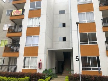 apartamento en venta en ciudadela pangola. Cod V7203566