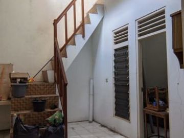 RHSann Rumah Dijual Hitung Tanah Saja Dekat Stasiun Depok