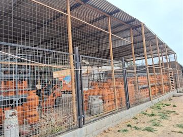 EN VENTA GALPÓN 990M2 CON PATENTE DE VENTA DE GAS-BOLLENAR