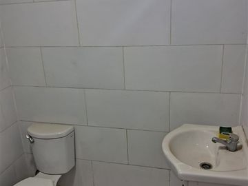 EN VENTA GALPÓN 990M2 CON PATENTE DE VENTA DE GAS-BOLLENAR