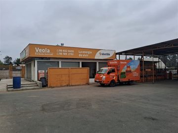EN VENTA GALPÓN 990M2 CON PATENTE DE VENTA DE GAS-BOLLENAR