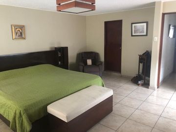 Vendo casa amplia, iluminada. Magdalena del Mar