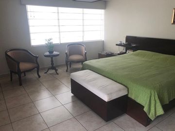 Vendo casa amplia, iluminada. Magdalena del Mar