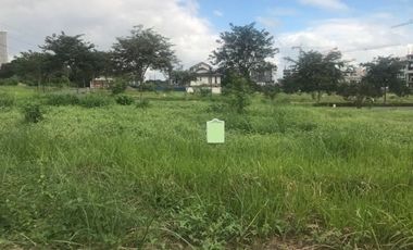 Lot for Sale in McKinley West, BGC