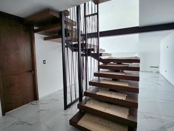 CASA EN VENTA EN GRAN RESERVA  LOMAS DE ANGELOPOLIS