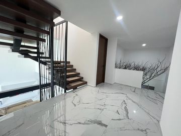 CASA EN VENTA EN GRAN RESERVA  LOMAS DE ANGELOPOLIS