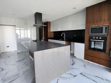 CASA EN VENTA EN GRAN RESERVA  LOMAS DE ANGELOPOLIS