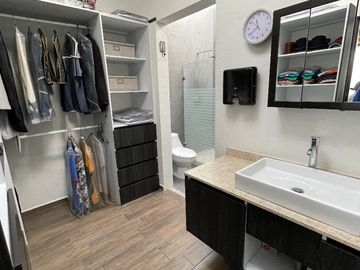 Casa totalmente amueblada en Venta Tequesquitengo